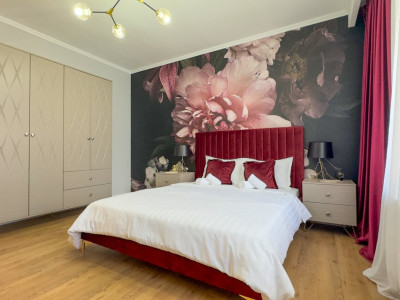 Casa cu 3 Apartamente - Zona Sagului